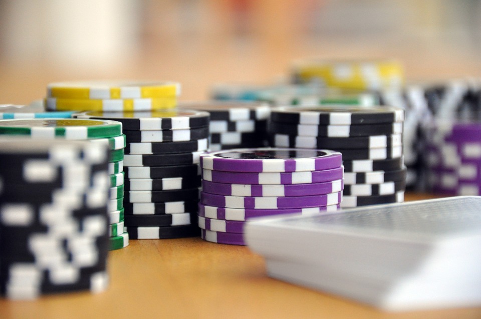 Đặt cược 3 trong Poker là gì