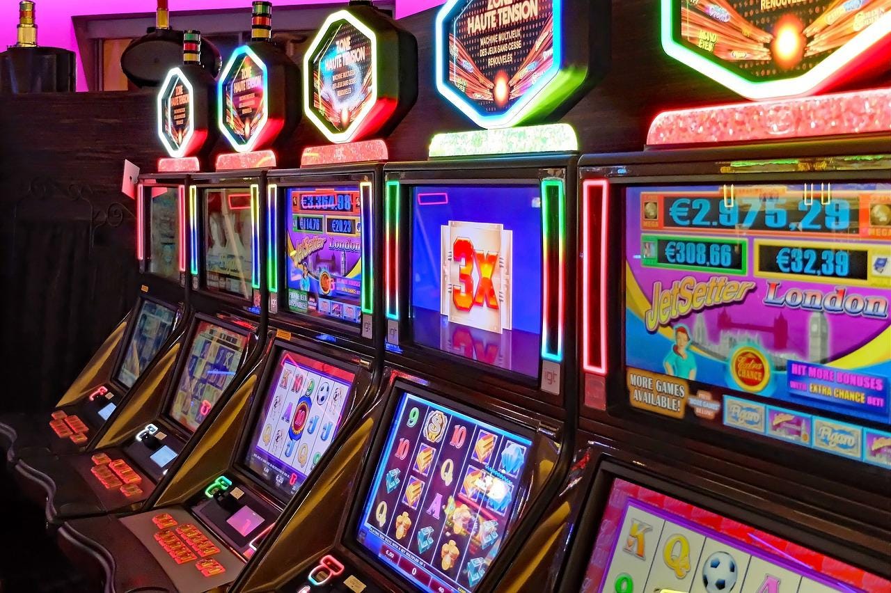 Máy đánh bạc trực tuyến miễn phí